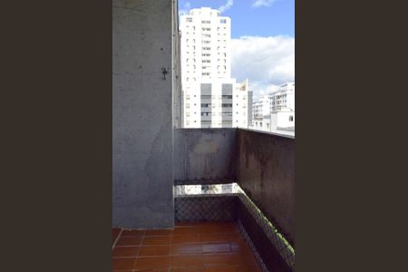 Apartamento à venda com 74m², 2 quartos e 2 vagasVaranda da Sala