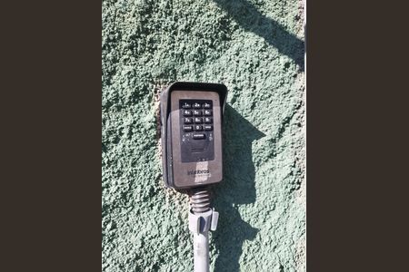 Casa à venda com 120m², 2 quartos e 2 vagasInterfone da Rua