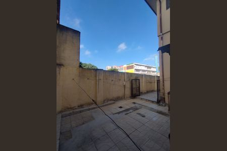 Casa à venda com 120m², 2 quartos e 2 vagasQuintal