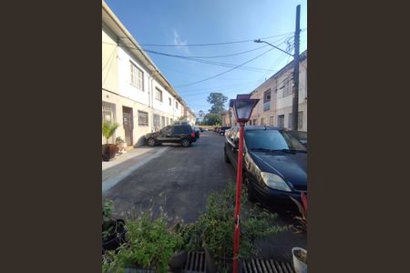 Casa à venda com 120m², 2 quartos e 2 vagasVila de Casas