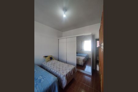 Casa à venda com 120m², 2 quartos e 2 vagasQuarto 1