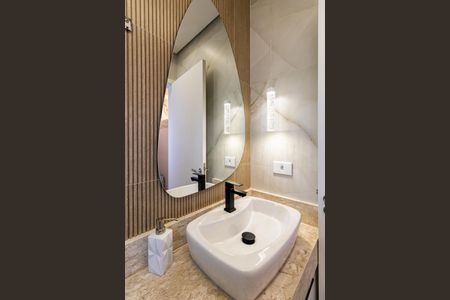 Casa à venda com 144m², 3 quartos e 2 vagasBanheiro Suíte 3