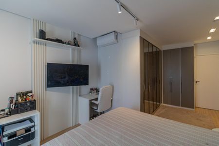 Casa à venda com 144m², 3 quartos e 2 vagasSuíte 1