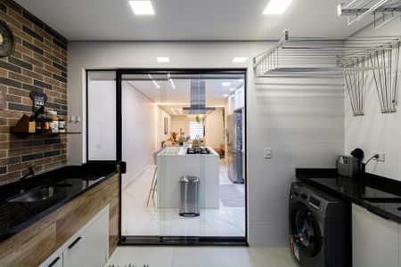 Casa à venda com 144m², 3 quartos e 2 vagasÁrea de Serviço e Churrasqueira