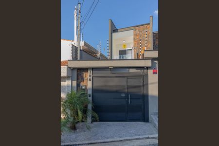 Casa à venda com 144m², 3 quartos e 2 vagasFachada
