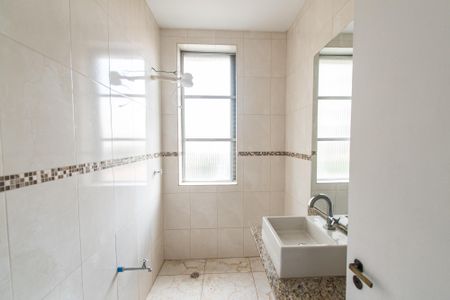 Apartamento à venda com 42m², 1 quarto e sem vaga Apartamento à venda com 42m², 1 quarto e sem vagaBanheiro