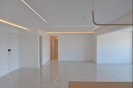 Apartamento à venda com 165m², 3 quartos e 2 vagasSala