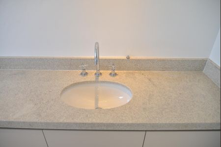 Apartamento à venda com 165m², 3 quartos e 2 vagasBanheiro da Suíte 1