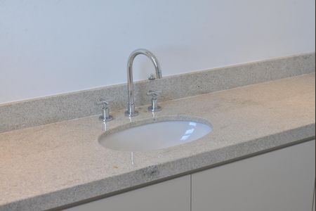 Apartamento à venda com 165m², 3 quartos e 2 vagasBanheiro da Suíte 1