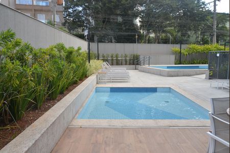 Apartamento à venda com 165m², 3 quartos e 2 vagasÁrea comum - Piscina