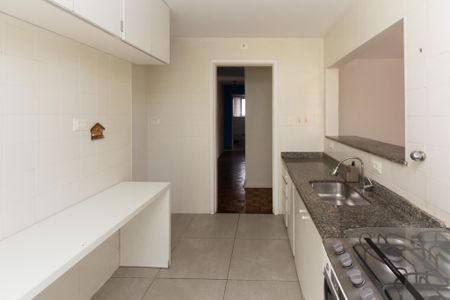 Apartamento para alugar com 85m², 2 quartos e 1 vaga Apartamento para alugar com 85m², 2 quartos e 1 vagaCozinha