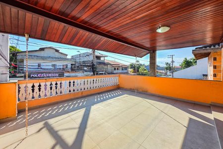 Casa para alugar com 100m², 1 quarto e 1 vaga Casa para alugar com 100m², 1 quarto e 1 vagaVaranda