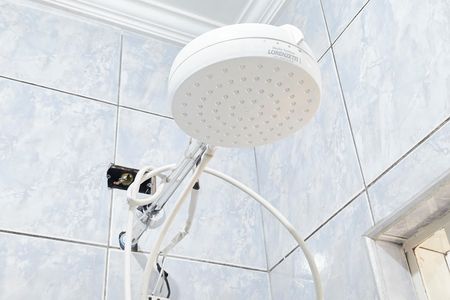 Casa para alugar com 100m², 1 quarto e 1 vaga Casa para alugar com 100m², 1 quarto e 1 vagaBanheiro