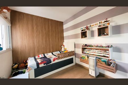 Apartamento à venda com 143m², 4 quartos e 3 vagas Apartamento à venda com 143m², 4 quartos e 3 vagasQuarto