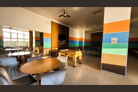 Apartamento à venda com 143m², 4 quartos e 3 vagas Apartamento à venda com 143m², 4 quartos e 3 vagasÁrea comum - Sala de Jogos