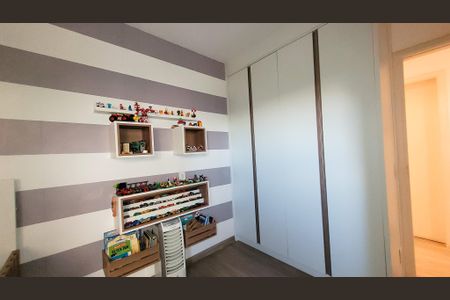 Apartamento à venda com 143m², 4 quartos e 3 vagas Apartamento à venda com 143m², 4 quartos e 3 vagasQuarto