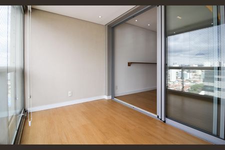 Apartamento à venda com 78m², 2 quartos e 1 vaga Apartamento à venda com 78m², 2 quartos e 1 vagaVaranda Sala
