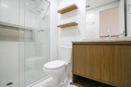 Apartamento à venda com 78m², 2 quartos e 1 vaga Apartamento à venda com 78m², 2 quartos e 1 vagaBanheiro Social