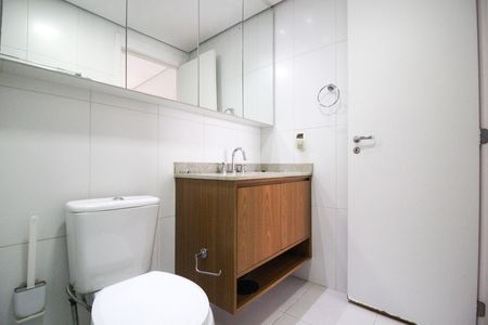 Apartamento à venda com 78m², 2 quartos e 1 vaga Apartamento à venda com 78m², 2 quartos e 1 vagaBanheiro Suíte