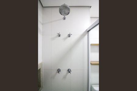 Apartamento à venda com 78m², 2 quartos e 1 vaga Apartamento à venda com 78m², 2 quartos e 1 vagaBanheiro Social