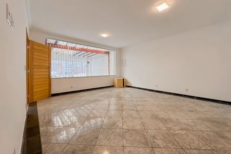 Casa para alugar com 300m², 5 quartos e 2 vagas Casa para alugar com 300m², 5 quartos e 2 vagasSala