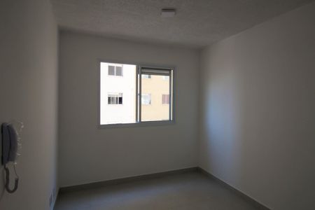 Apartamento para alugar com 32m², 2 quartos e sem vaga Apartamento para alugar com 32m², 2 quartos e sem vagaSala