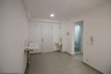 Apartamento para alugar com 32m², 2 quartos e sem vaga Apartamento para alugar com 32m², 2 quartos e sem vagaSala