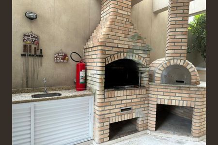 Apartamento à venda com 68m², 2 quartos e 1 vaga