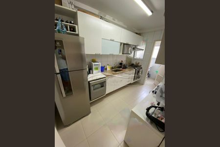 Apartamento à venda com 68m², 2 quartos e 1 vaga
