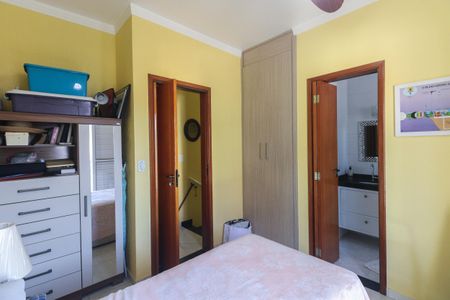 Casa de condomínio à venda com 72m², 2 quartos e 2 vagasSuíte 1