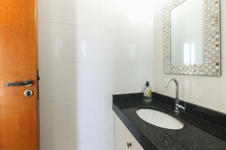 Casa de condomínio à venda com 72m², 2 quartos e 2 vagasBanheiro Suíte 1