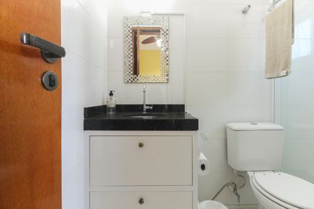 Casa de condomínio à venda com 72m², 2 quartos e 2 vagasBanheiro Suíte 1