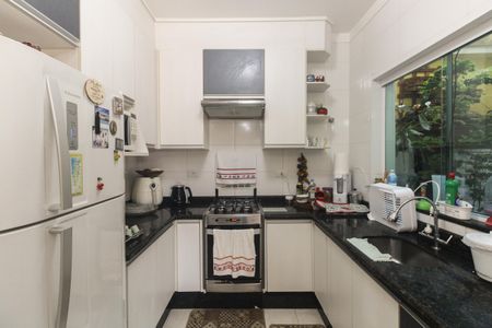 Casa de condomínio à venda com 72m², 2 quartos e 2 vagasCozinha