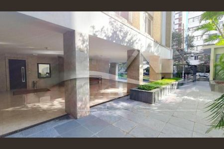 Apartamento à venda com 98m², 2 quartos e 1 vaga