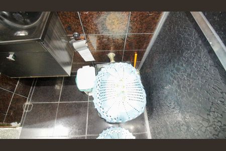 Casa à venda com 125m², 2 quartos e 2 vagas Casa à venda com 125m², 2 quartos e 2 vagasBanheiro