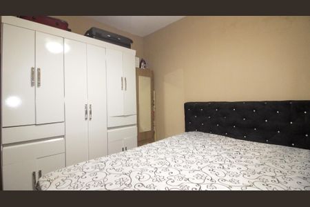 Casa à venda com 125m², 2 quartos e 2 vagas Casa à venda com 125m², 2 quartos e 2 vagasSuíte