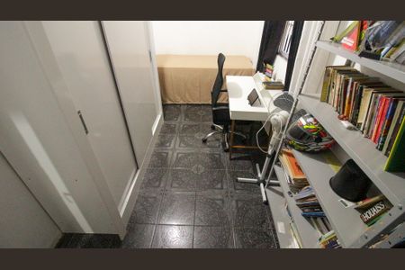 Casa à venda com 125m², 2 quartos e 2 vagas Casa à venda com 125m², 2 quartos e 2 vagasEscritório