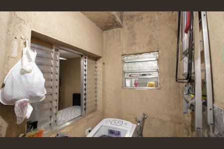 Casa à venda com 125m², 2 quartos e 2 vagas Casa à venda com 125m², 2 quartos e 2 vagasÁrea de Serviço