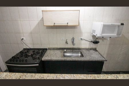 Casa à venda com 125m², 2 quartos e 2 vagas Casa à venda com 125m², 2 quartos e 2 vagasCozinha