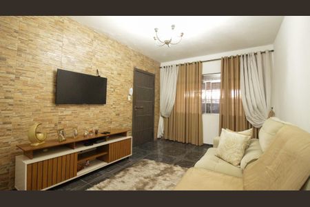 Casa à venda com 125m², 2 quartos e 2 vagas Casa à venda com 125m², 2 quartos e 2 vagasSala