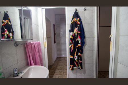 Casa à venda com 1100m², 6 quartos e 15 vagasBanheiro