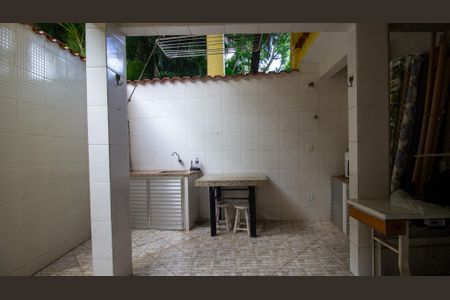 Casa à venda com 1100m², 6 quartos e 15 vagasÁrea de Serviço