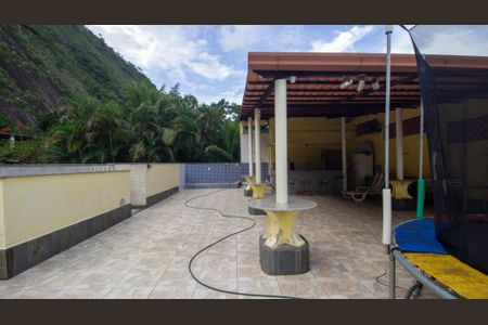 Casa à venda com 1100m², 6 quartos e 15 vagasTerraço