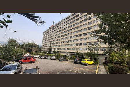Apartamento para alugar com 32m², 1 quarto e 1 vaga Apartamento para alugar com 32m², 1 quarto e 1 vagaFachada