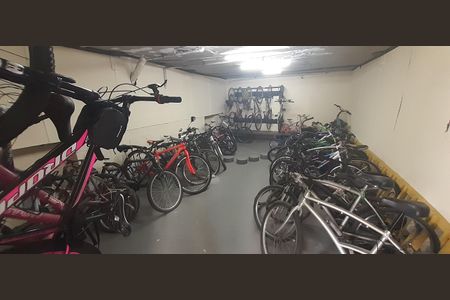 Apartamento para alugar com 32m², 1 quarto e 1 vaga Apartamento para alugar com 32m², 1 quarto e 1 vagaBicicletario