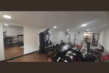 Apartamento para alugar com 32m², 1 quarto e 1 vaga Apartamento para alugar com 32m², 1 quarto e 1 vagaÁrea comum - Academia