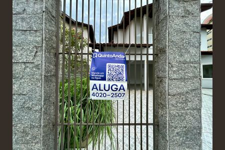 Casa para alugar com 320m², 5 quartos e 3 vagasPlaca 