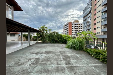 Casa para alugar com 320m², 5 quartos e 3 vagasÁrea externa