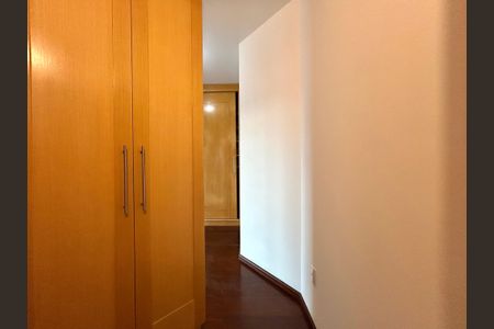 Casa para alugar com 320m², 5 quartos e 3 vagasSuíte 2