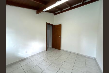 Casa para alugar com 320m², 5 quartos e 3 vagasQuarto área de serviço 